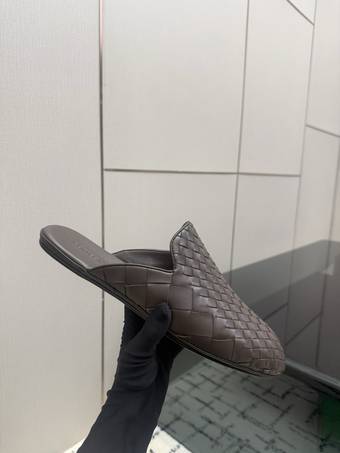 Bottega Veneta Slides