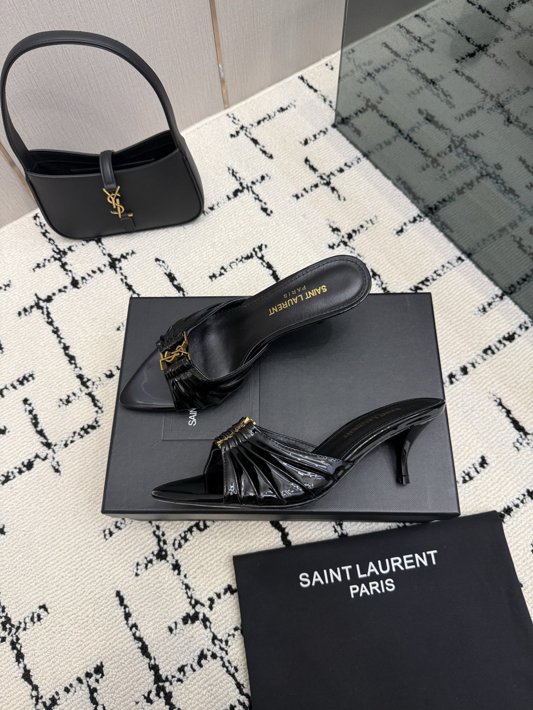 Designer Slides