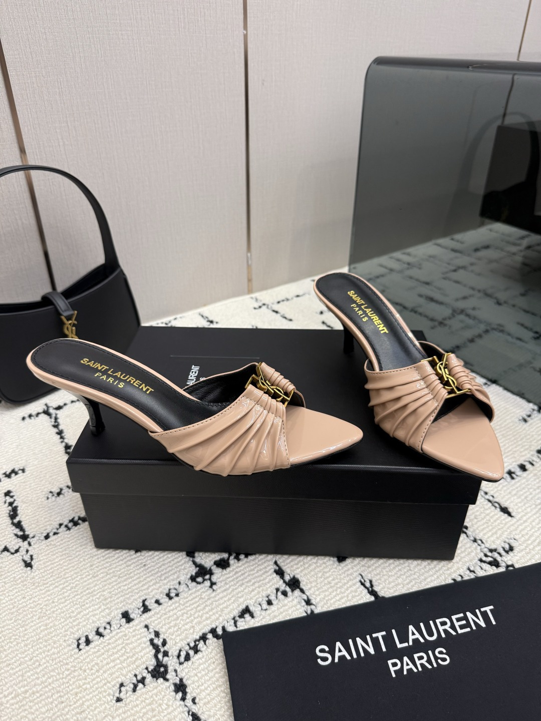 Designer Slides
