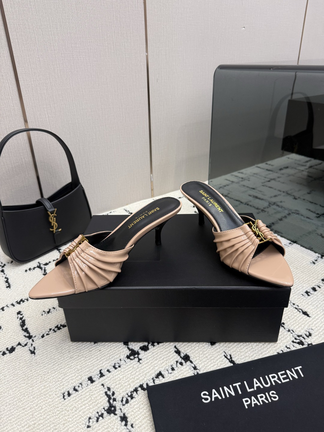Designer Slides