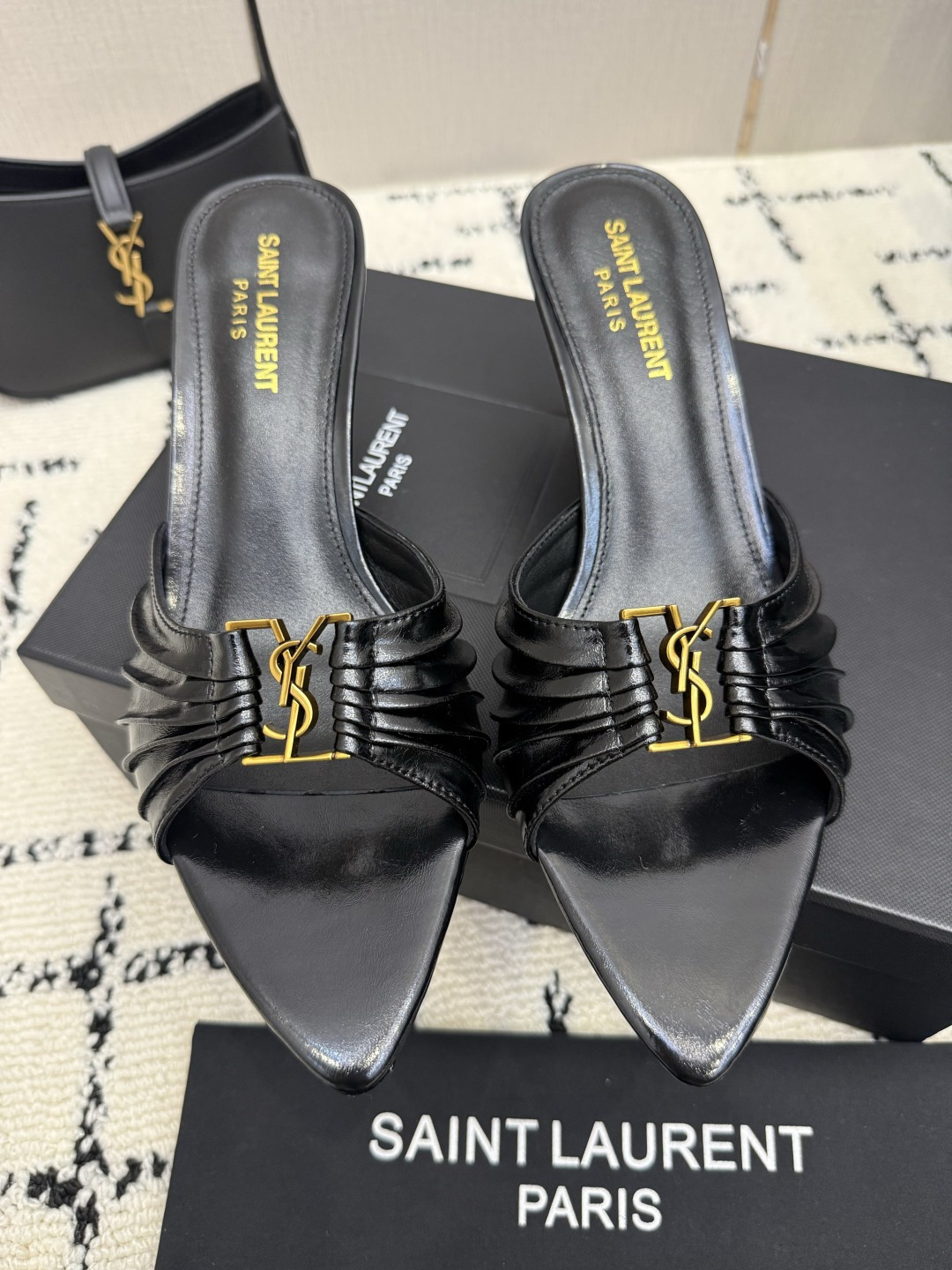 Designer Slides