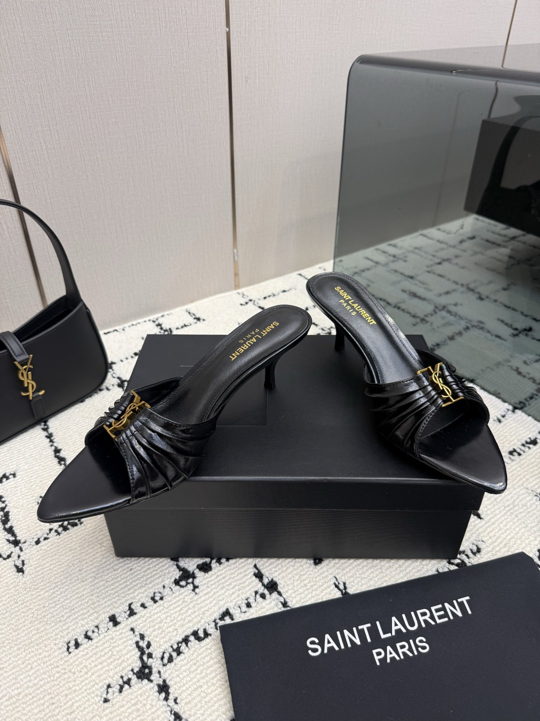 Designer Slides
