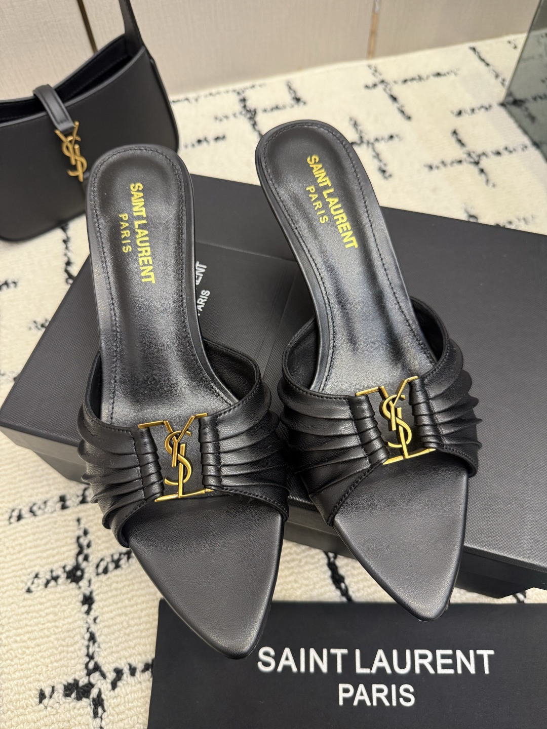 Designer Slides