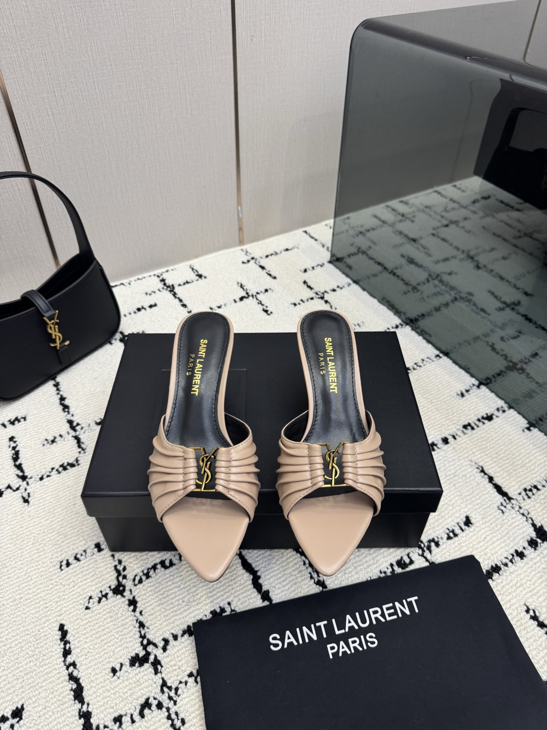 Designer Slides