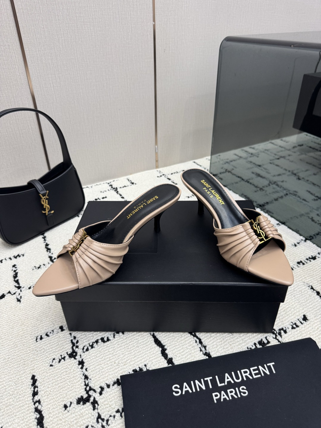 Designer Slides