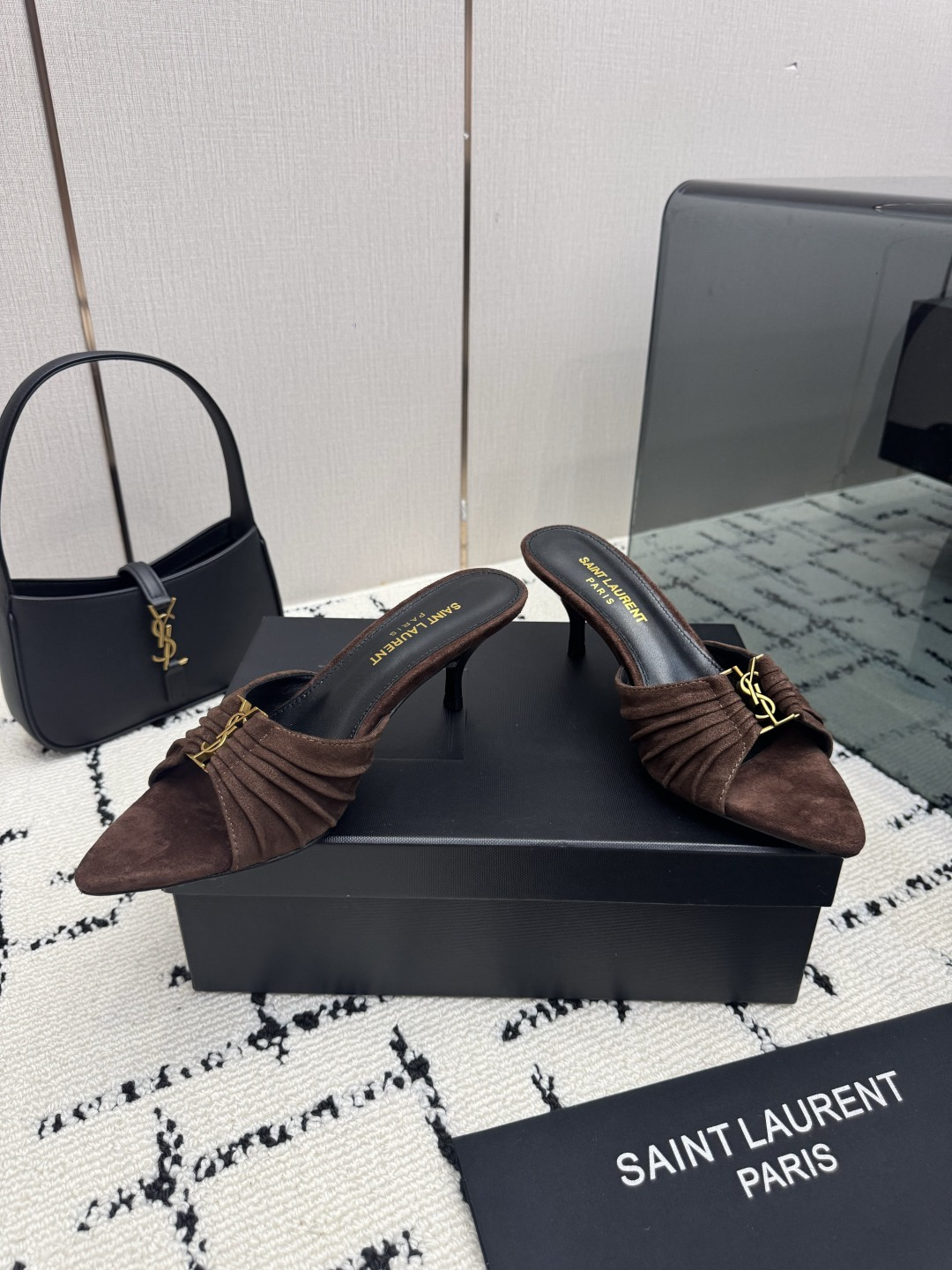 Designer Slides