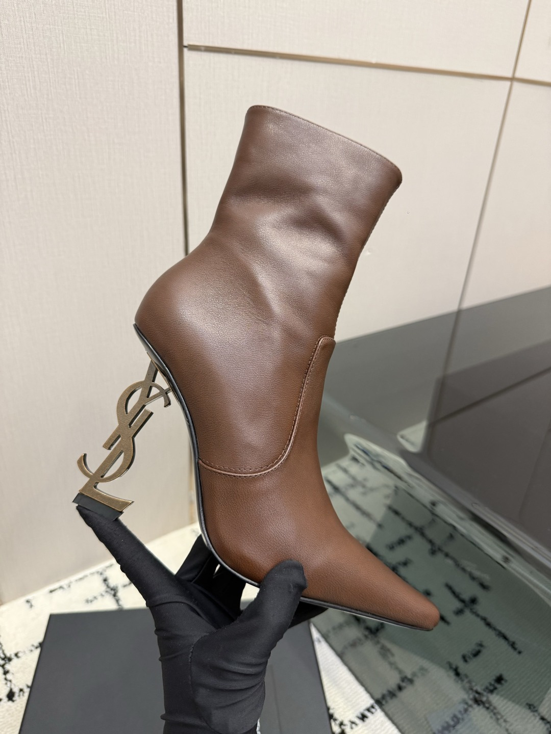 Designer Women Shoes