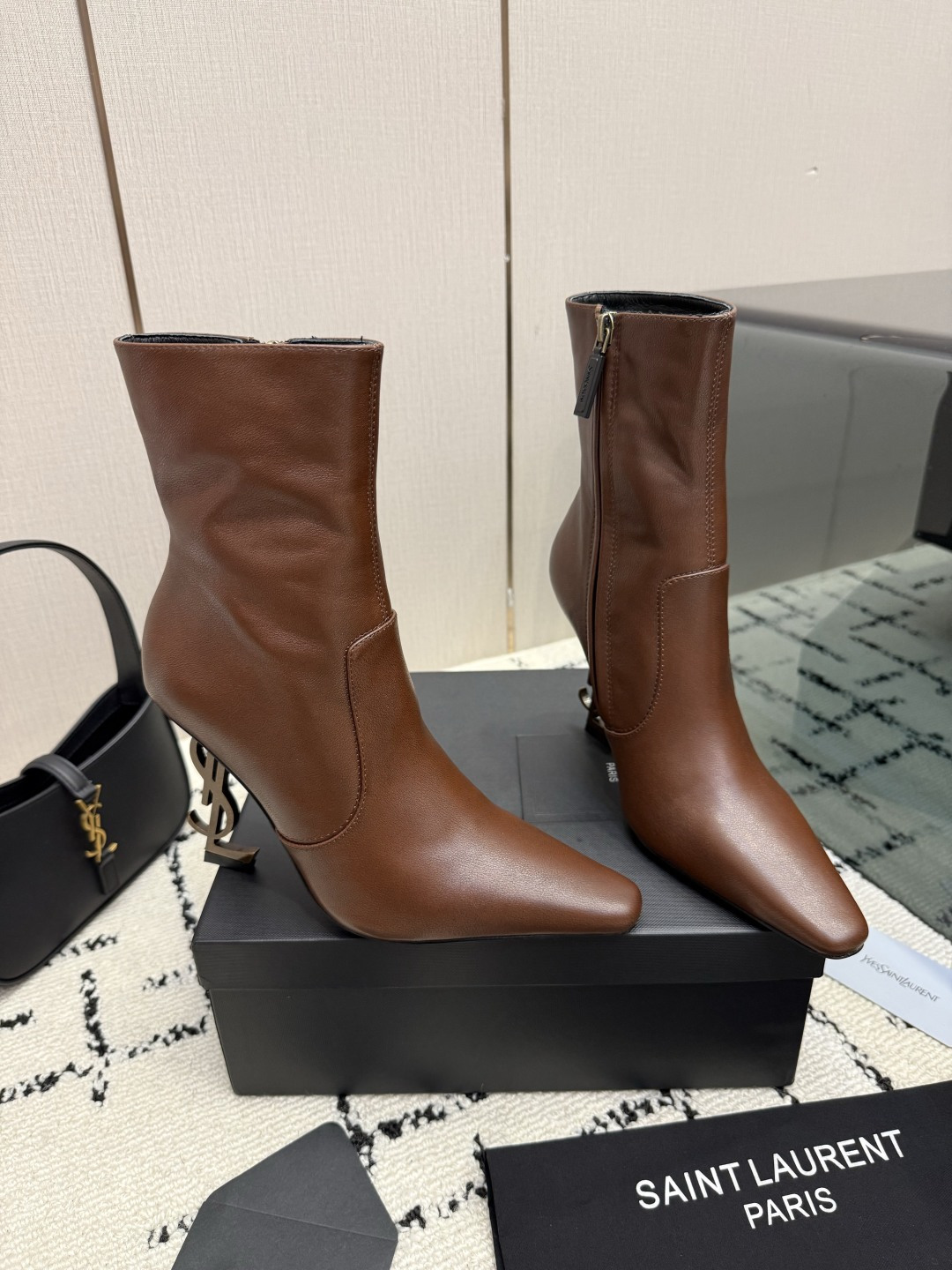 Designer Women Shoes