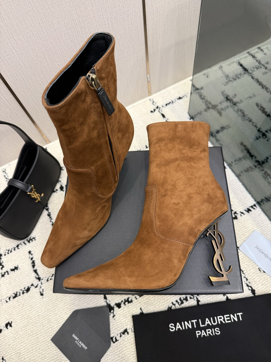 Designer Women Shoes