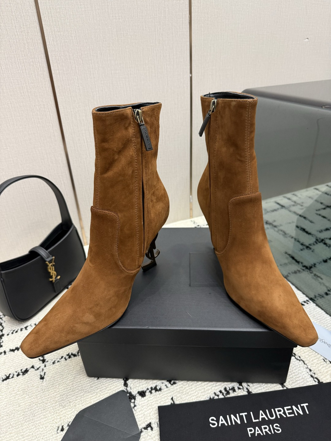 Designer Women Shoes