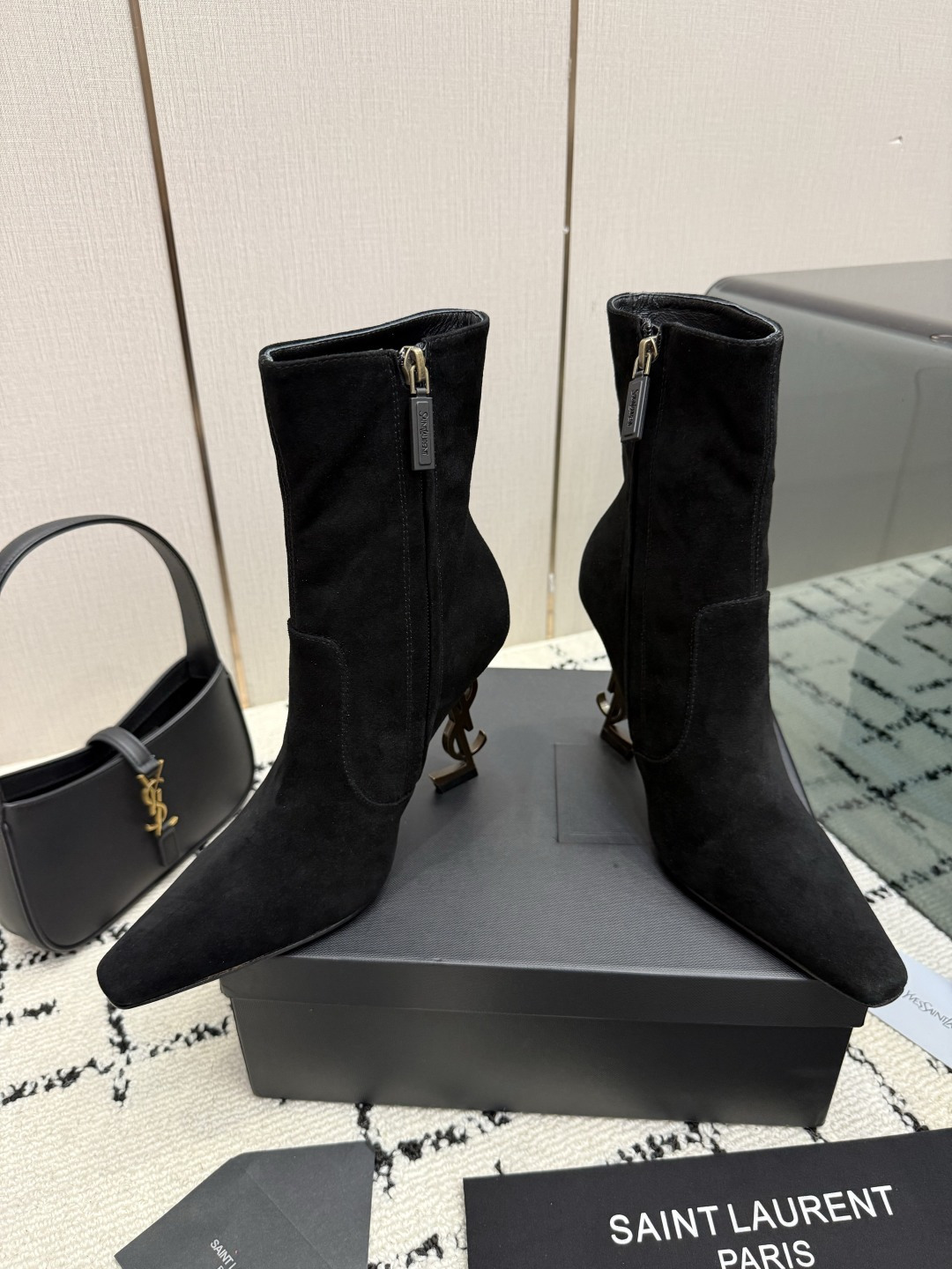 Designer Women Shoes