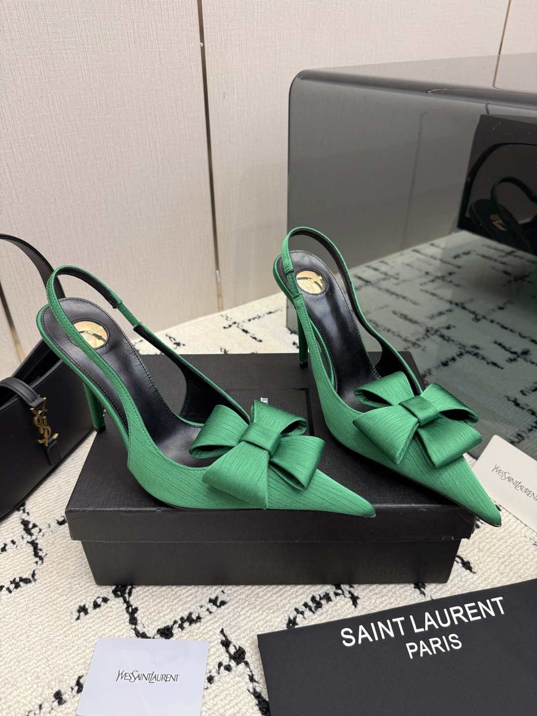 Designer Slides