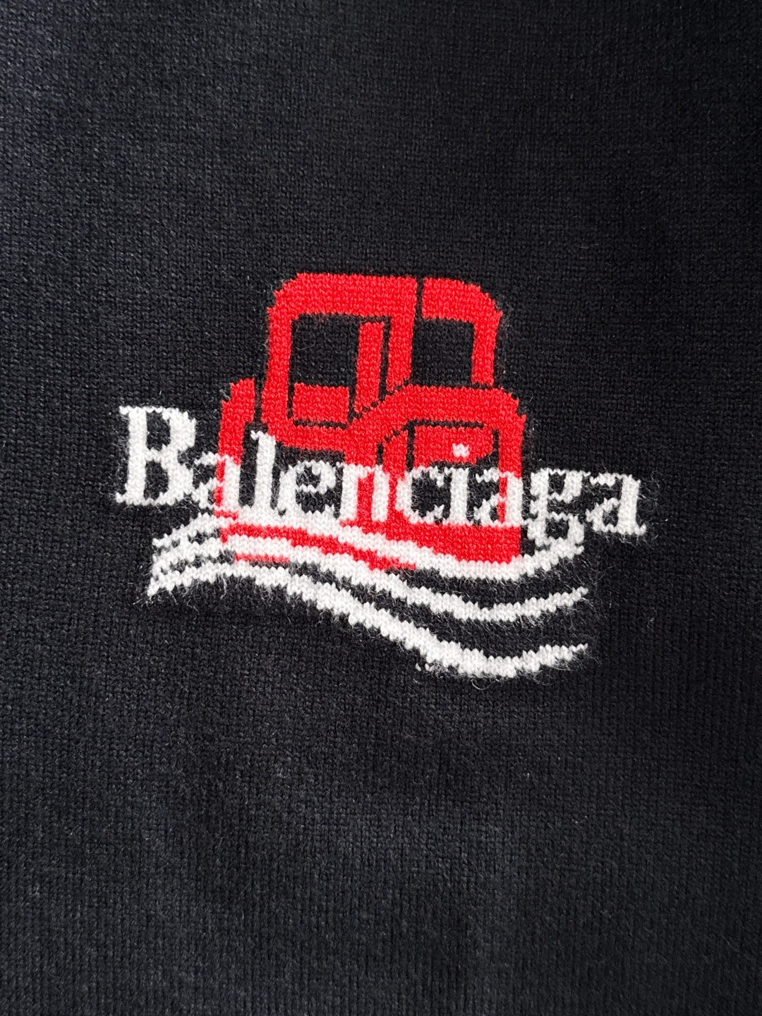 BAL 2025秋冬全身提花新款简约圆领针织羊毛衫，精致工艺专柜面料，顶级元素融合打造，经典3标齐全，潮