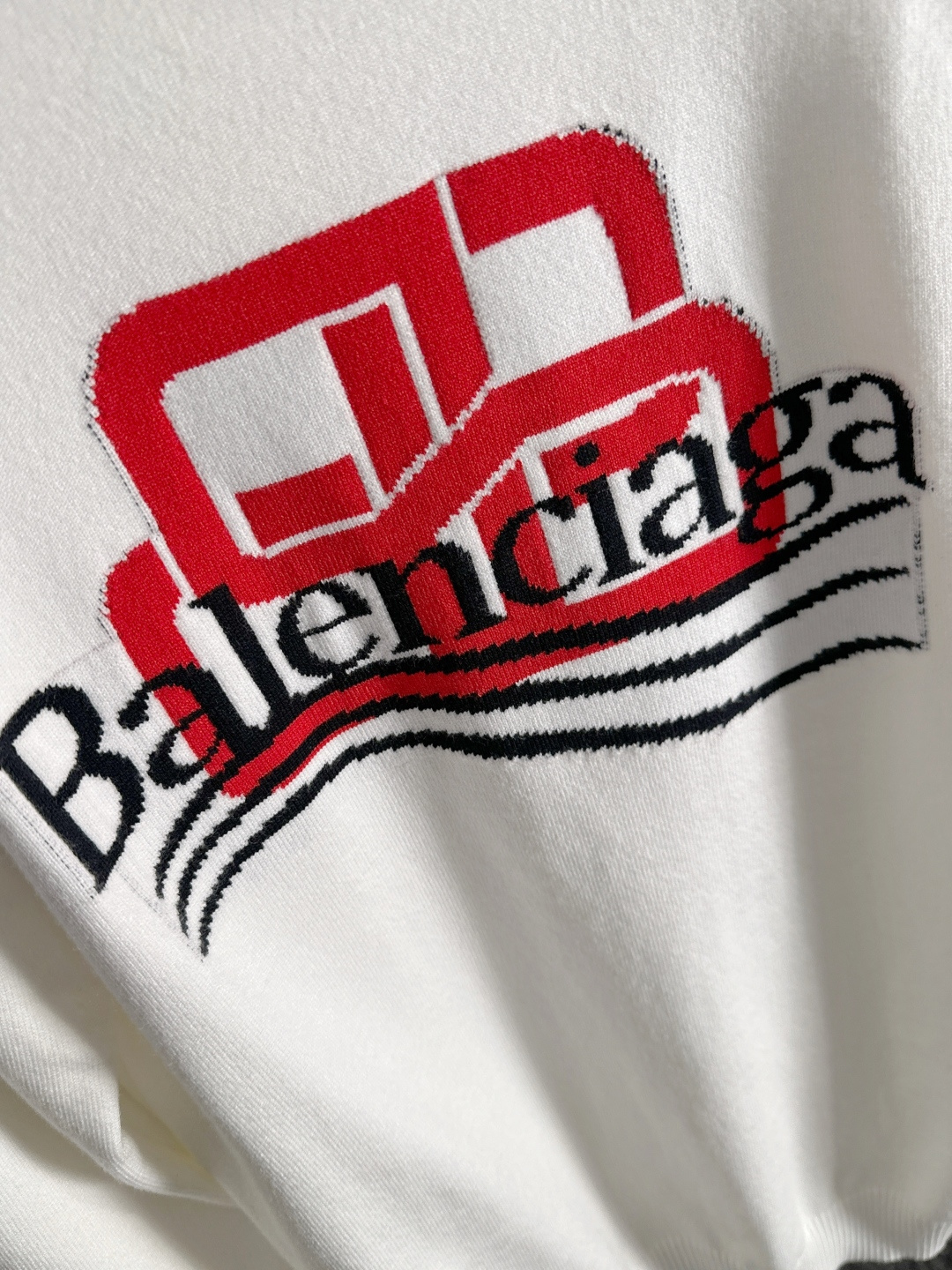 BAL 2025秋冬全身提花新款简约圆领针织羊毛衫，精致工艺专柜面料，顶级元素融合打造，经典3标齐全，潮