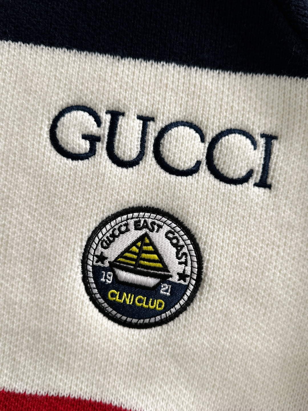 LOW 2025Ss秋冬新款男女同款高克重针织开衫，配色标识条纹工艺设计！钩织标识条纹修饰，设计经典配色