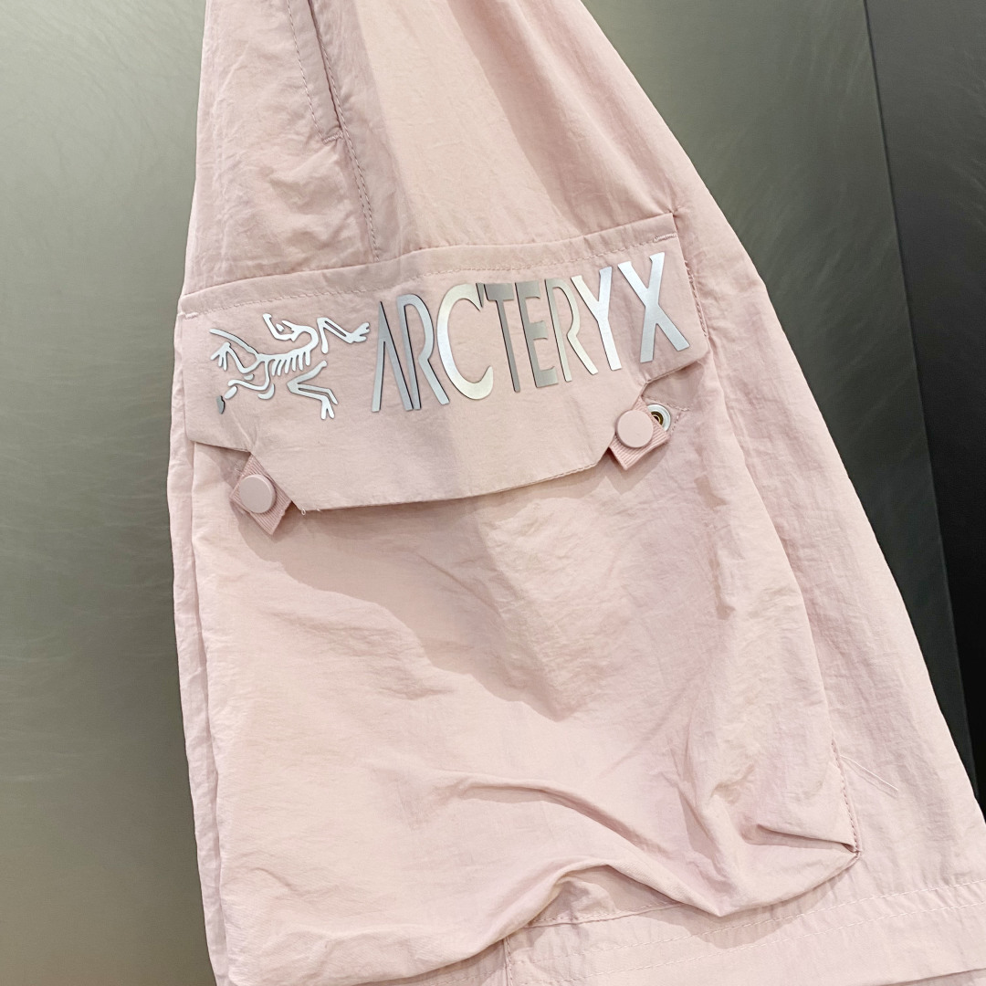 High-Quality Monochrome Custom Fashion: P648 Re-Emerges with Stylish Comfort and Impeccable Design - 图片 7