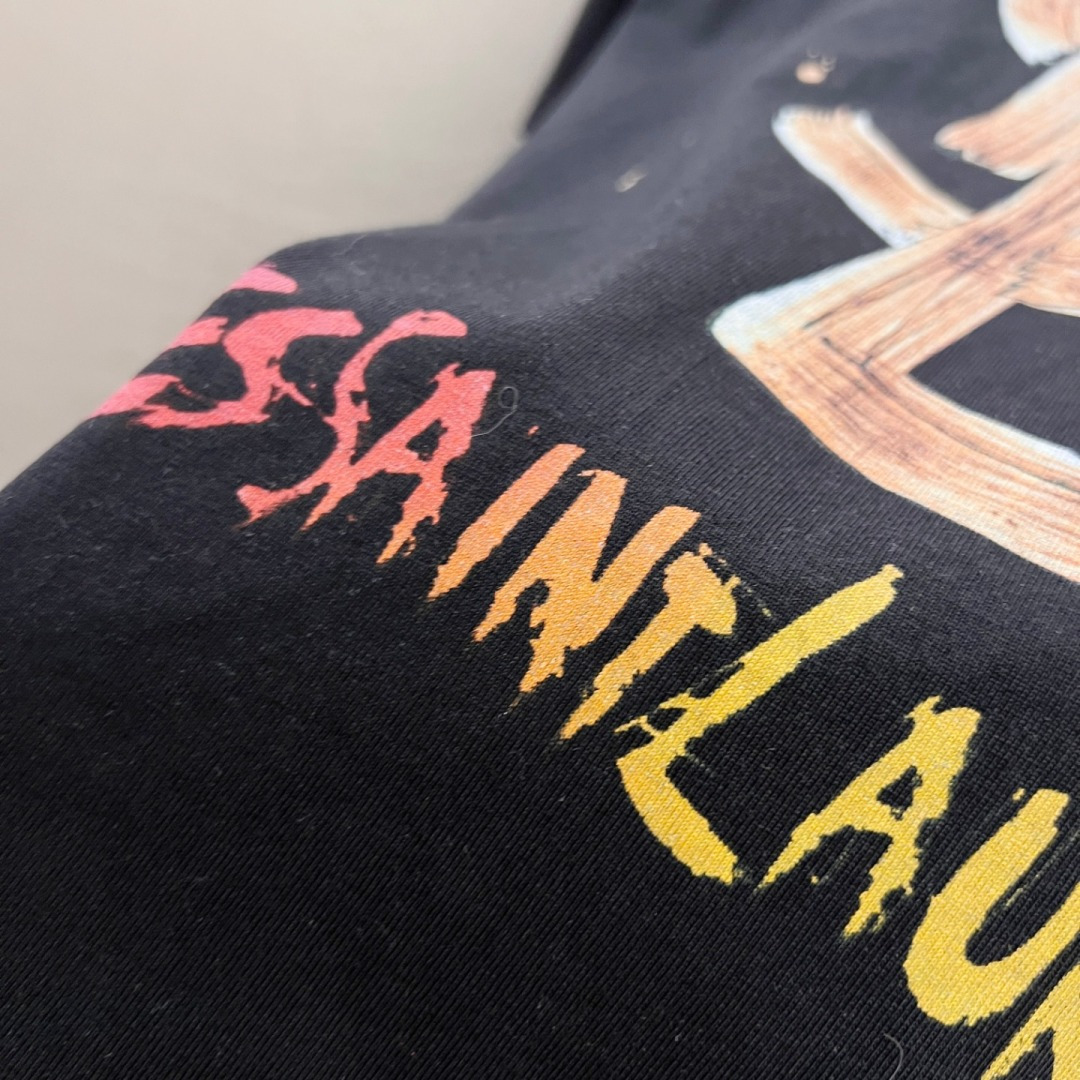 ss圣罗兰纯棉最新面料（最高版本）经典标识图案logo时尚简约潮流短袖，最顶级的品质专柜原单短袖，顶级制