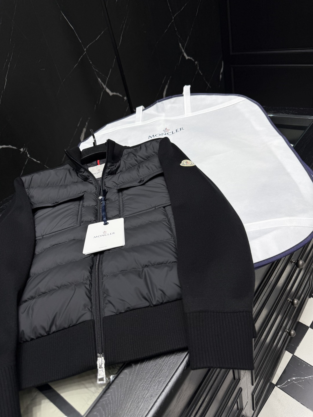 NO:509528,Main recommendation .Details, alexander wang19860909主推 .细节,,alexander wang,Men's clothing