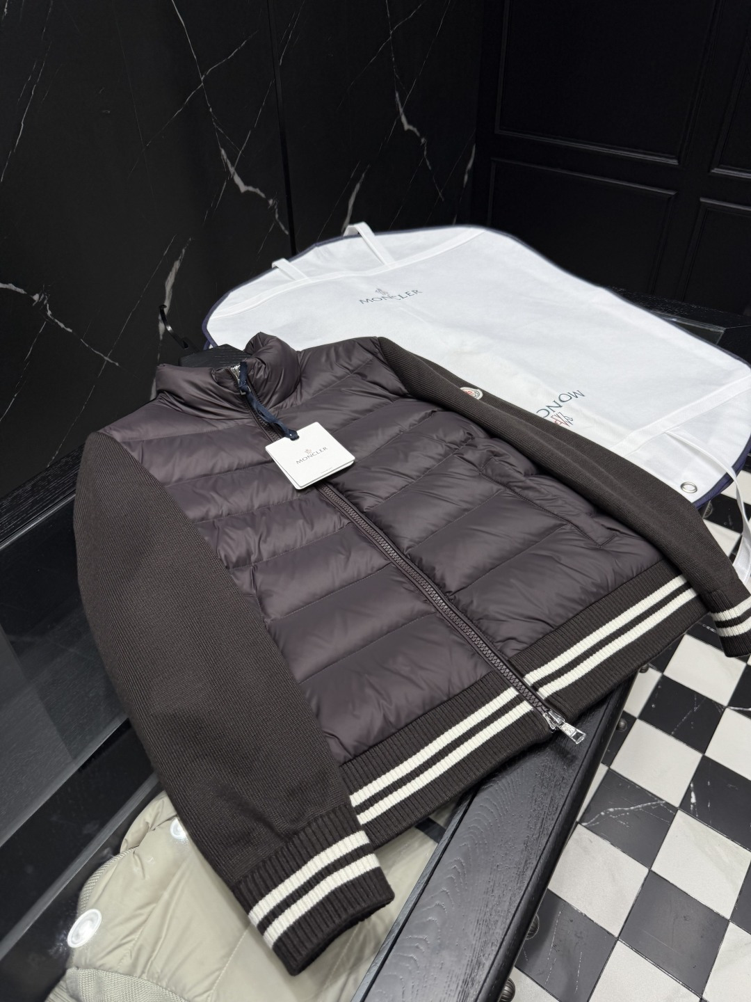 NO:520380,down tiled picture, down jacket,alexander wang19860909羽绒 平铺图,,down jacket,alexander wang,Men's clothing