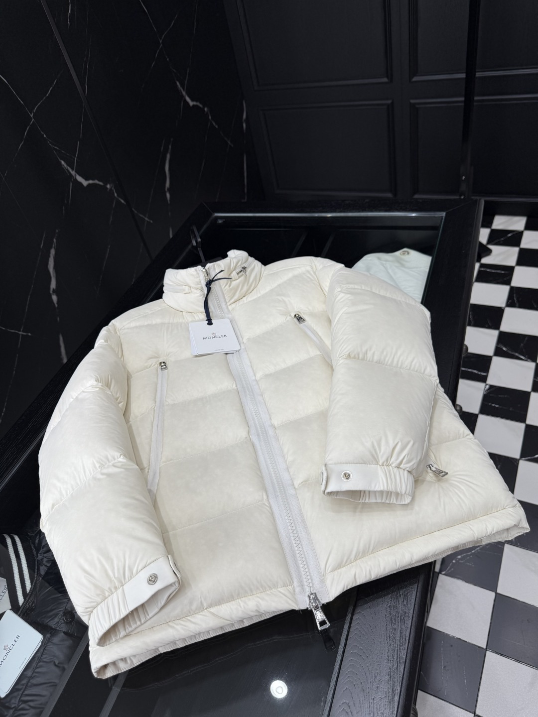 NO:520363,Tile picture, alexander wang19860909平铺图,,alexander wang,Men's clothing