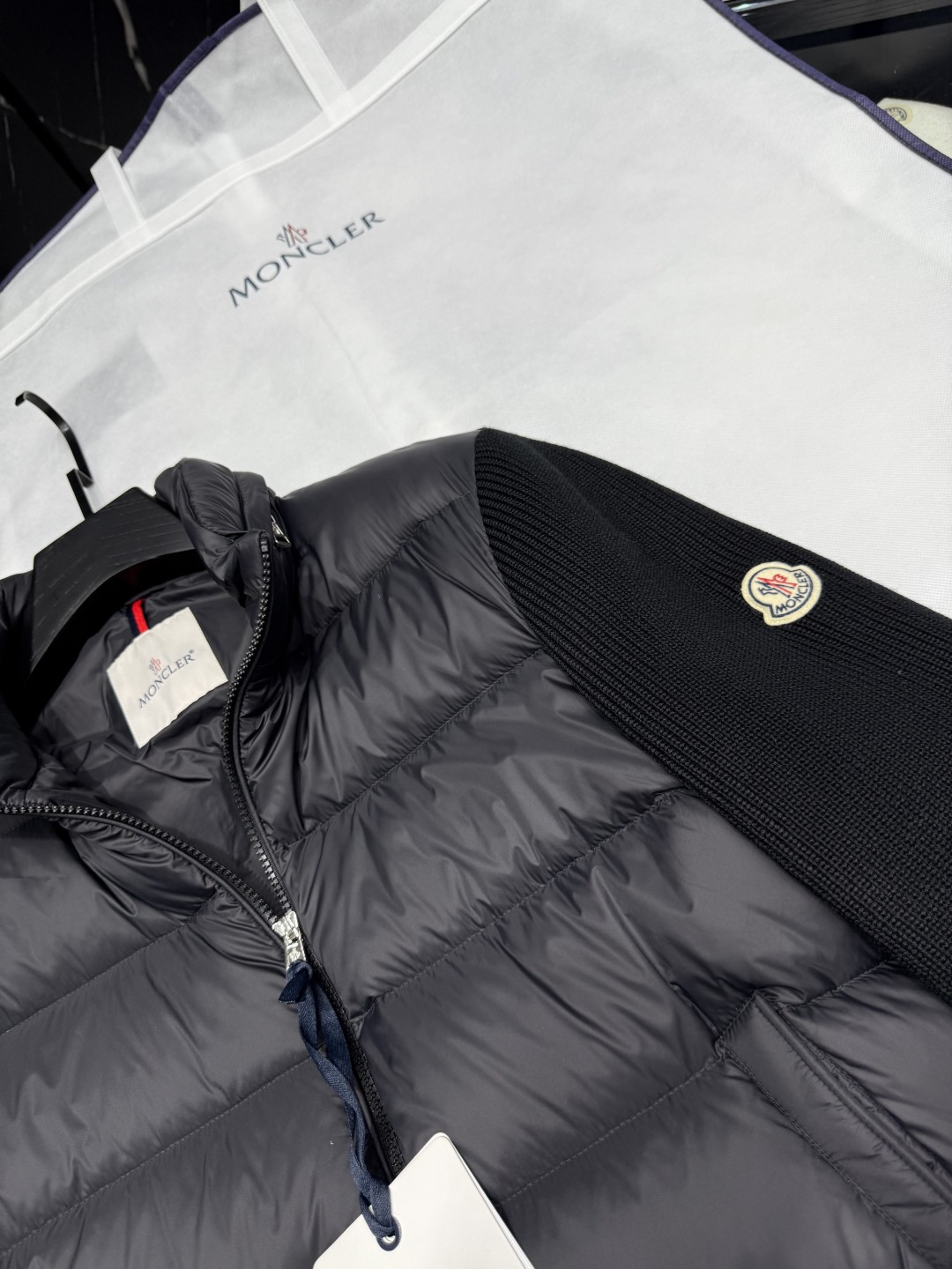 NO:520376,down details, down jacket,alexander wang19860909羽绒 细节,,down jacket,alexander wang,Men's clothing