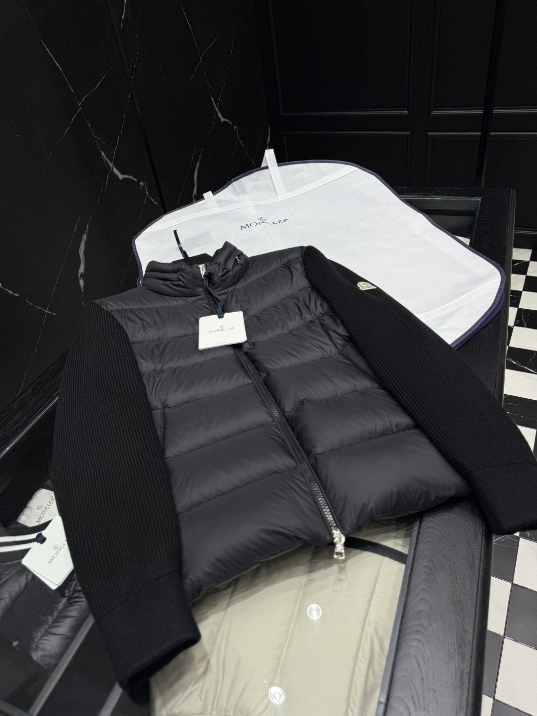 NO:520402,down tiled picture, down jacket,alexander wang19860909羽绒 平铺图,,down jacket,alexander wang,Men's clothing