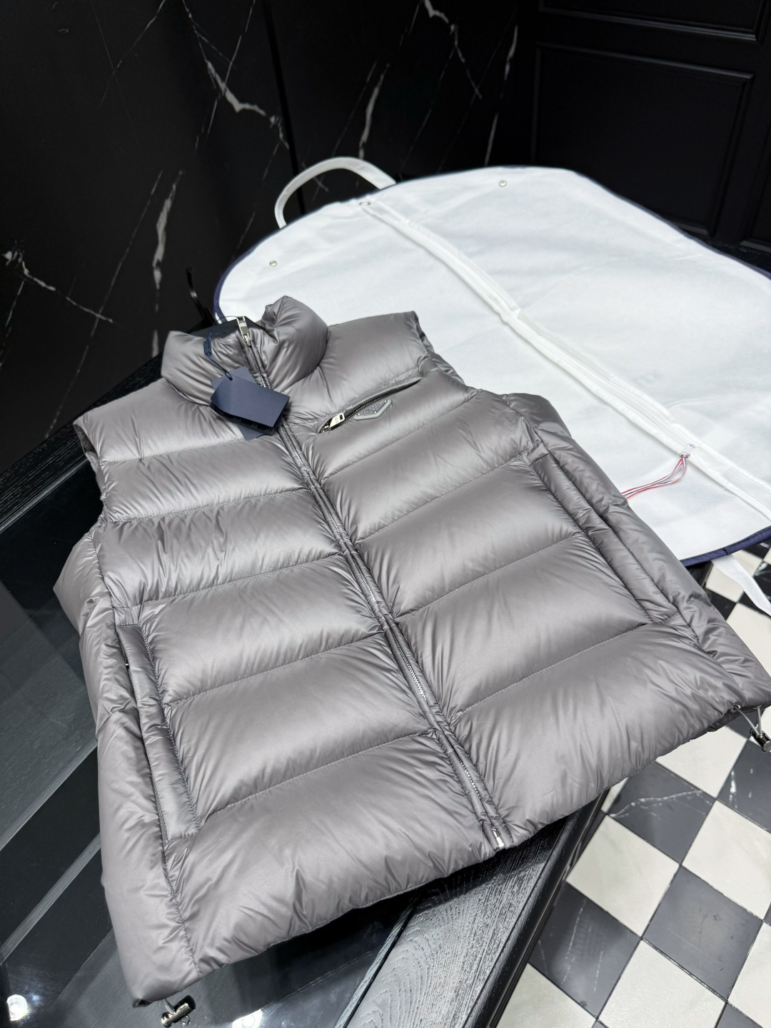 NO:520413,down tiled picture, down jacket,alexander wang19860909羽绒 平铺图,,down jacket,alexander wang,Men's clothing