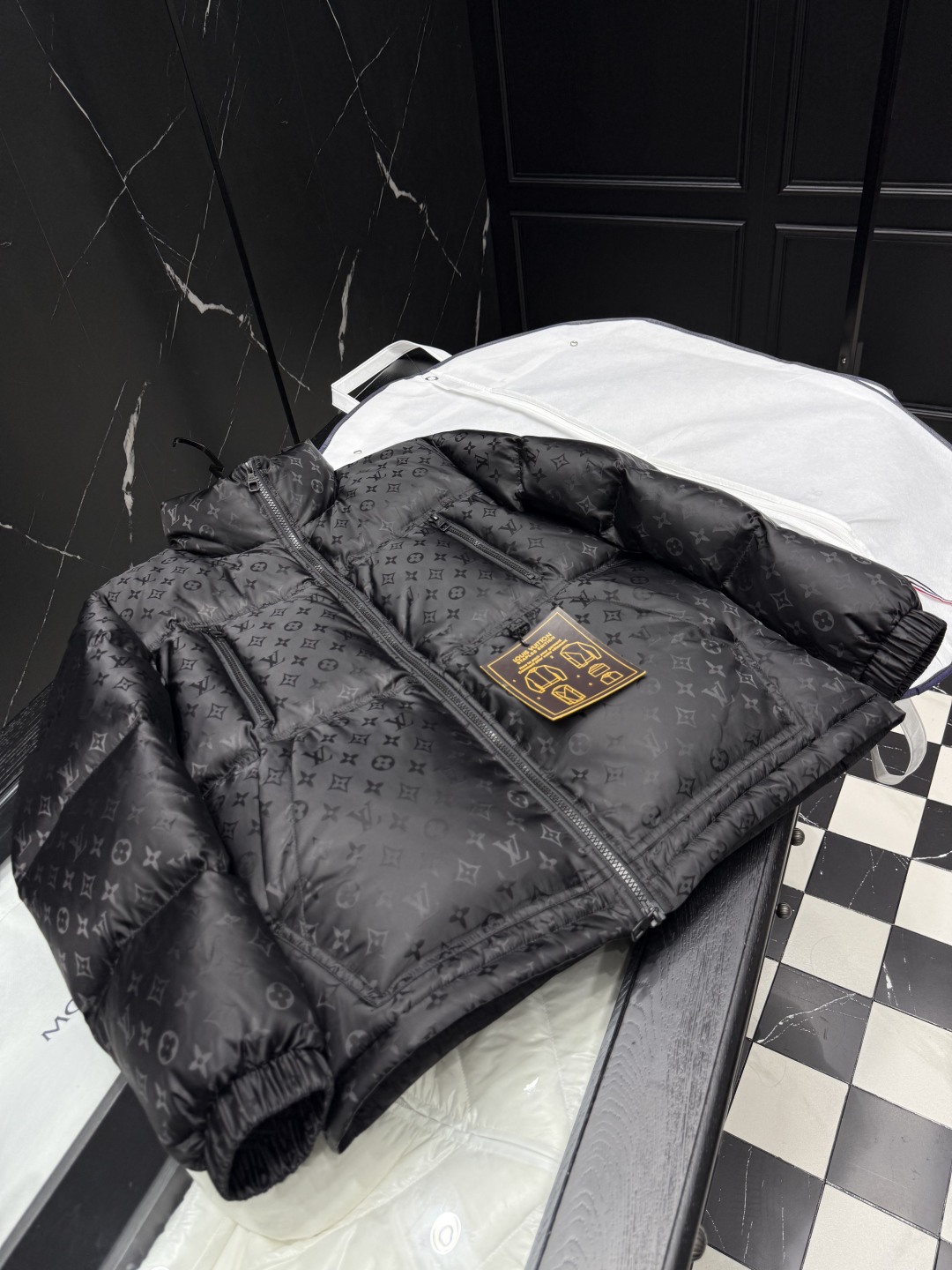 Louis Vuitton Monogram Padded Down Jacket - Stylish & Warm Outerwear 3 cmp i1755357332326 123 0 1