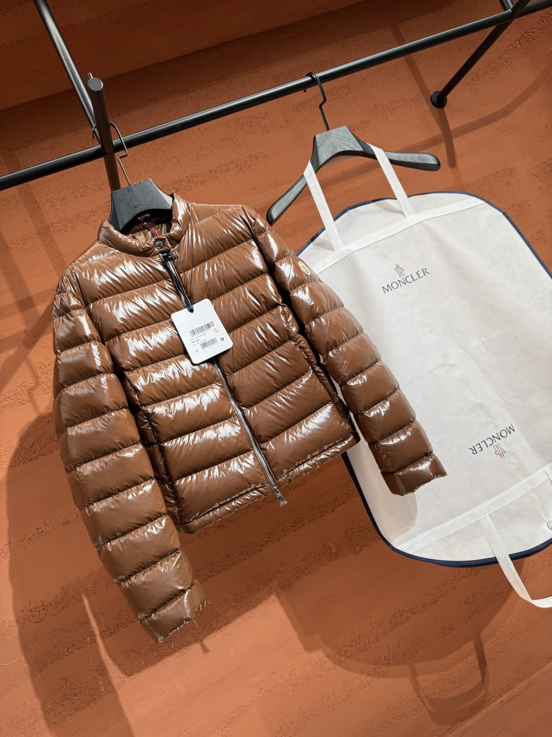 Пуховик Moncler