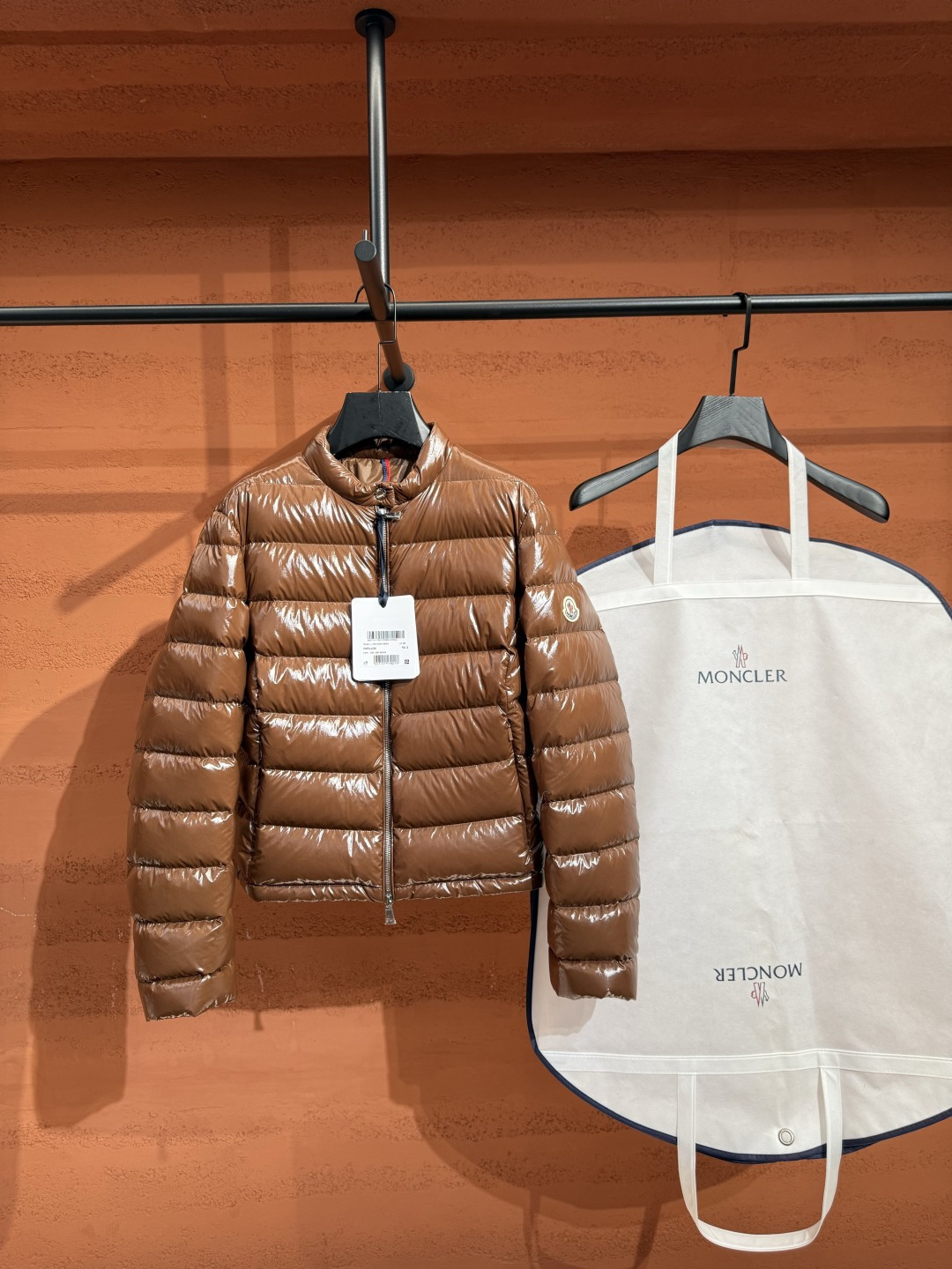 Пуховик Moncler