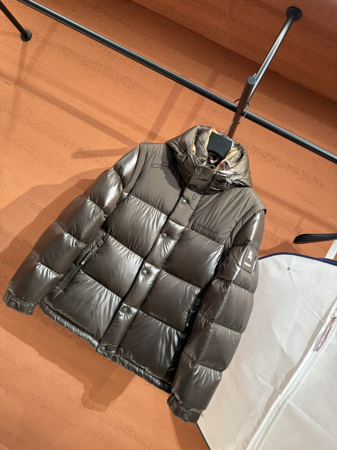 Пуховик Burberry