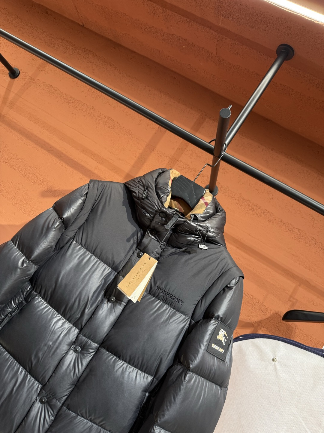 Пуховик Burberry