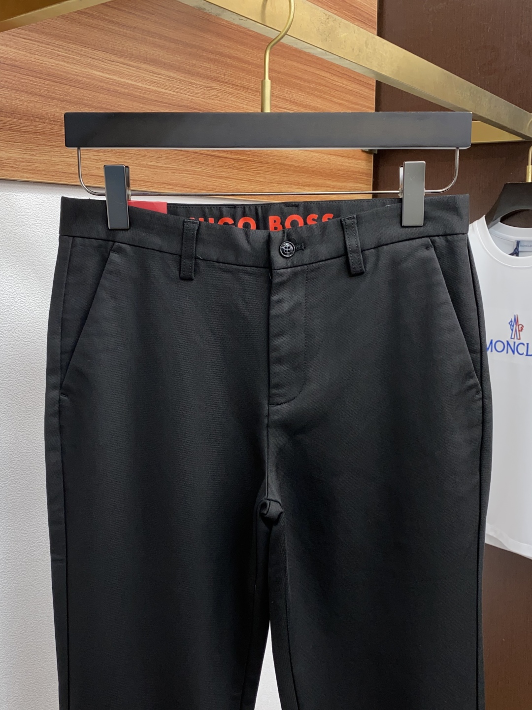 P506 Hugo Boss 2025SS Men’s Pants: Unmatched Sales with Crafty Aesthetics - 图片 3
