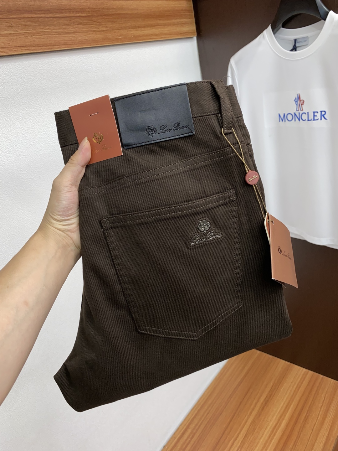 2025 Men’s Shorts: Bestselling Four Season Colors with Crafty Details - 图片 1