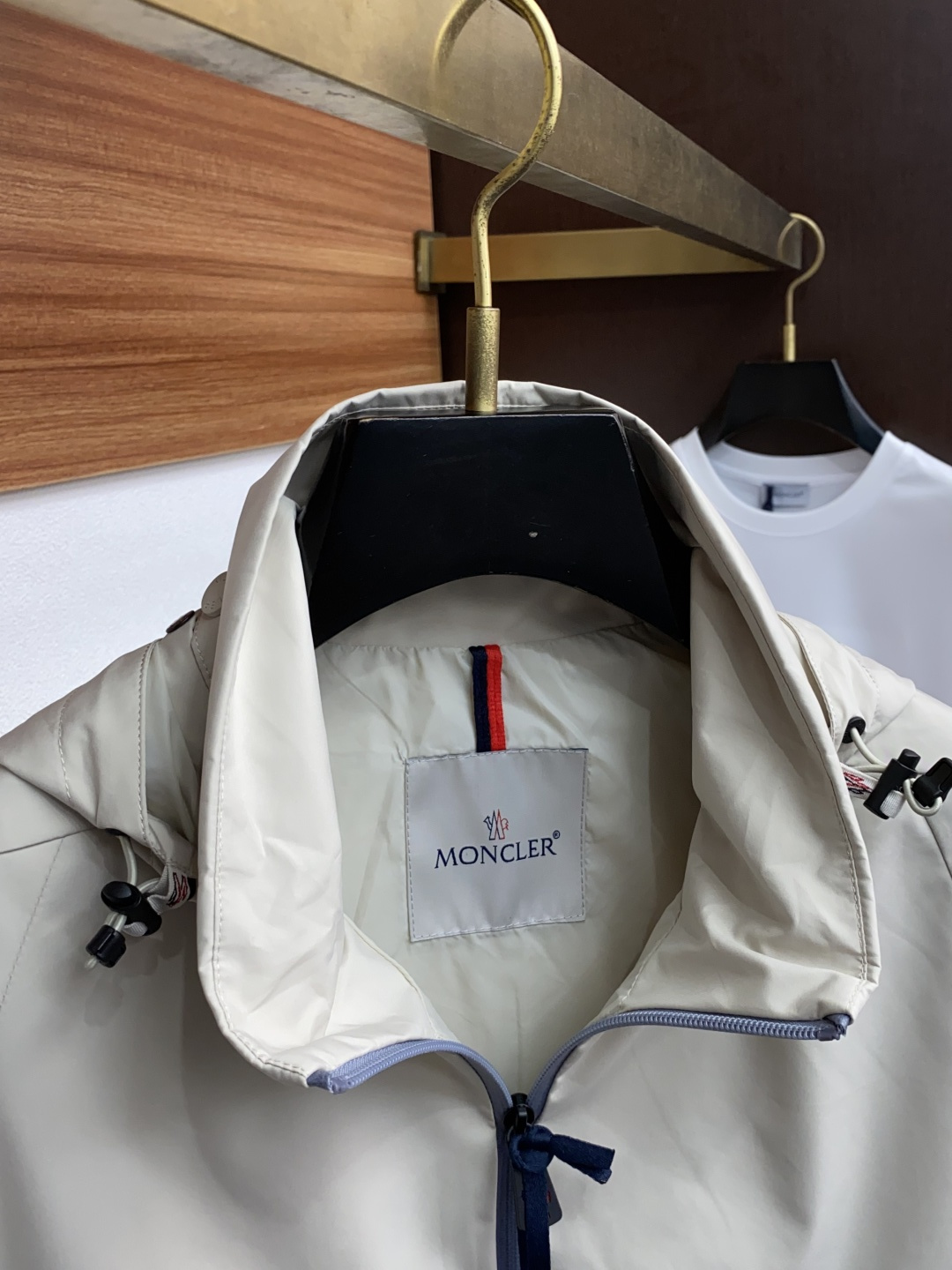 蒙口 2025年秋冬新款 官网 高端原厂代工出品，官方经典王牌单品！最新棉衣夹克外套 多明星穿搭示范款！