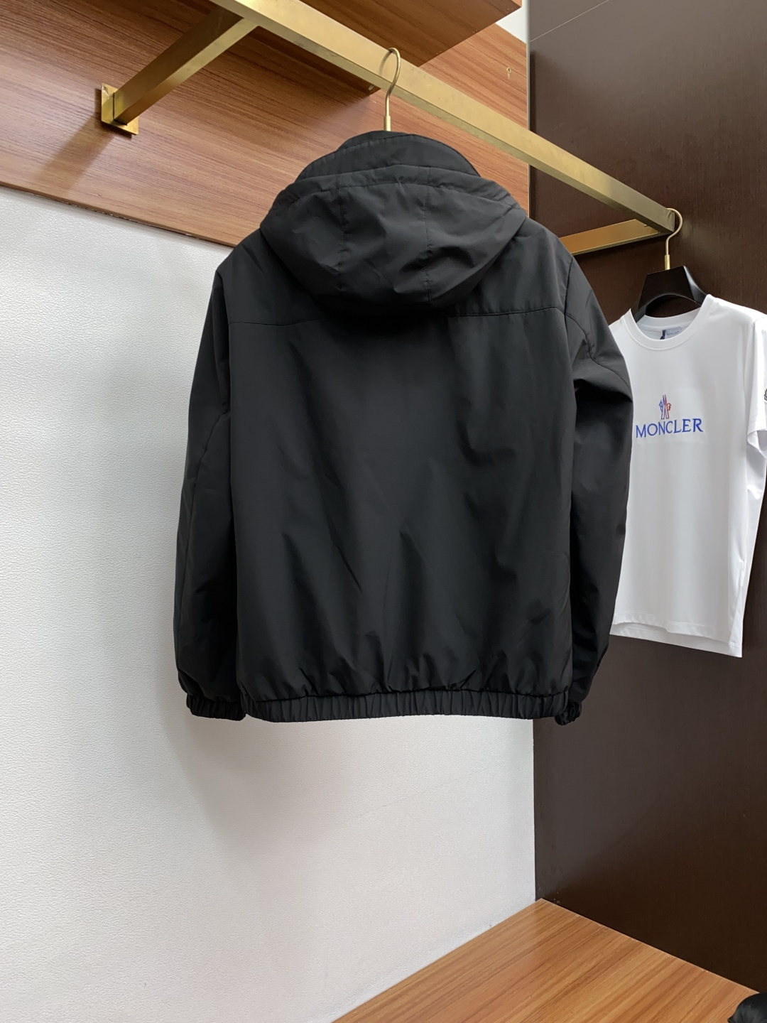  巴宝莉 2025年秋冬新款 官网 高端原厂代工出品，
官方经典王牌单品！最新棉衣夹克外套 多明星穿搭示