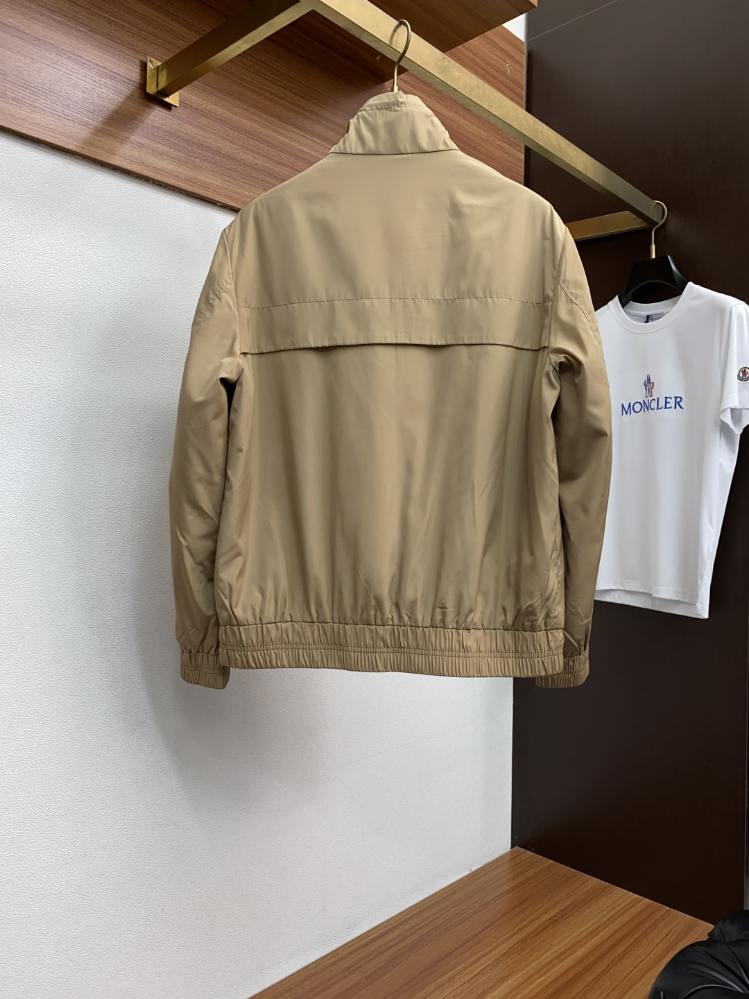 巴宝莉 2025年秋冬新款 官网 高端原厂代工出品，官方经典王牌单品！最新棉衣夹克外套 多明星穿搭示范款