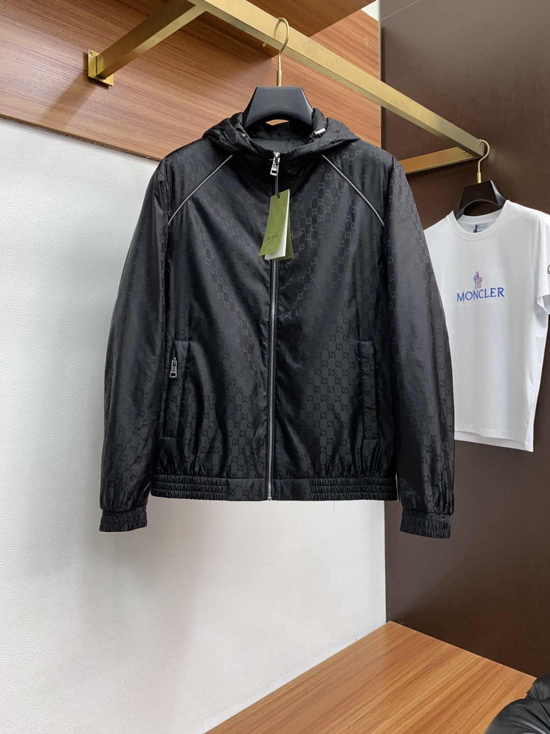 古奇 2025年秋冬新款 官网 高端原厂代工出品，官方经典王牌单品！最新棉衣夹克外套 多明星穿搭示范款！