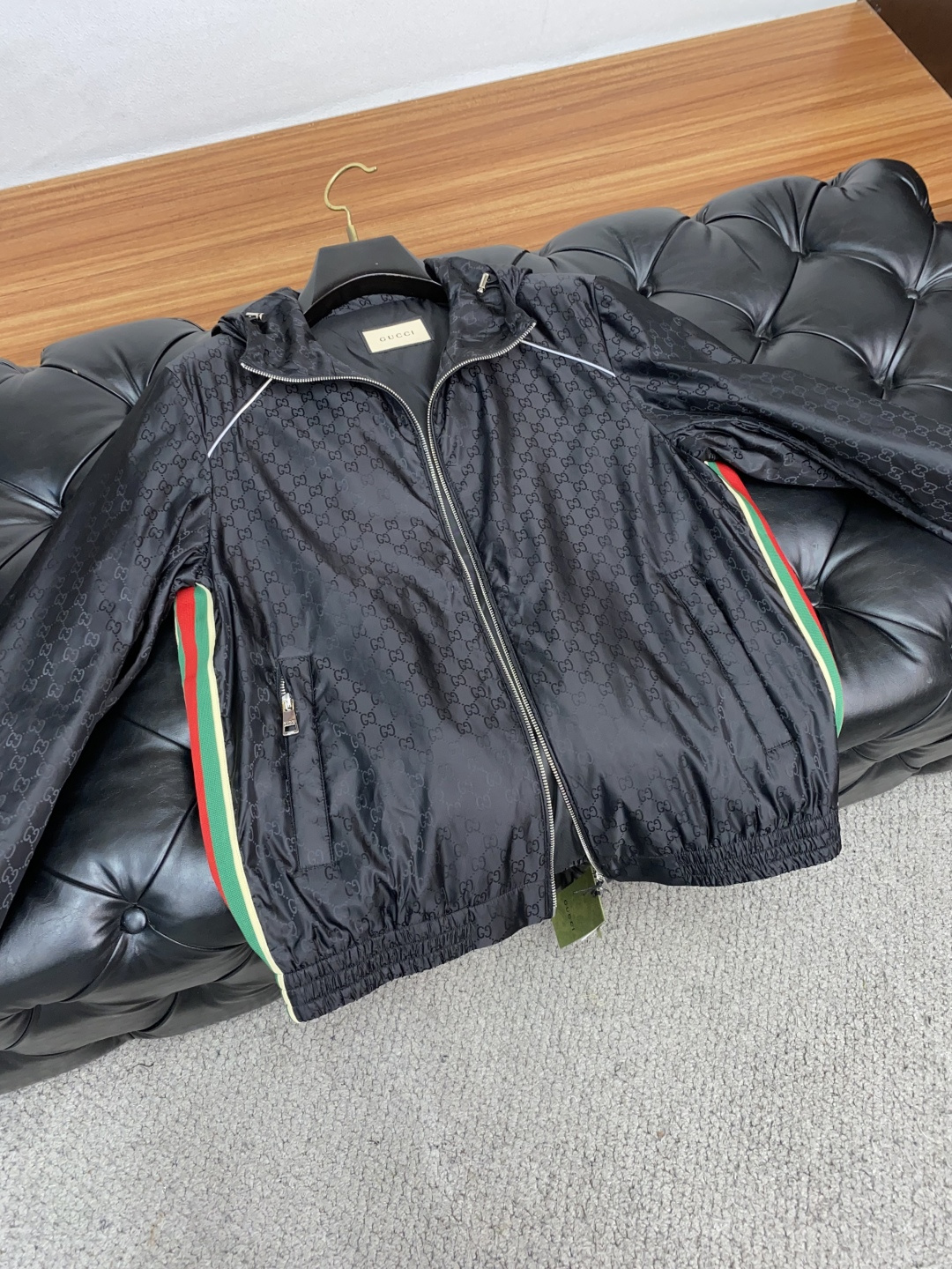 古奇 2025年秋冬新款 官网 高端原厂代工出品，官方经典王牌单品！最新棉衣夹克外套 多明星穿搭示范款！