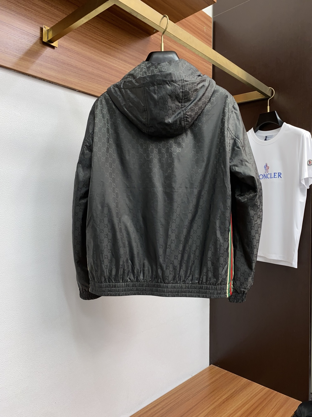 古奇 2025年秋冬新款 官网 高端原厂代工出品，官方经典王牌单品！最新棉衣夹克外套 多明星穿搭示范款！