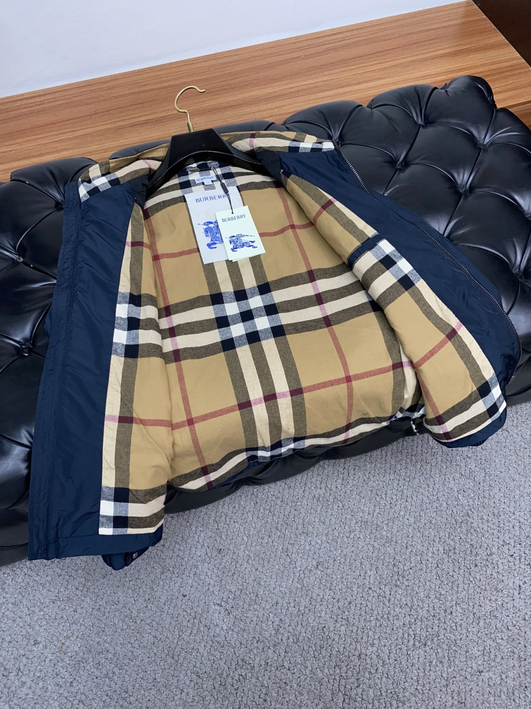 巴宝莉 2025年秋冬新款 官网 高端原厂代工出品，官方经典王牌单品！最新夹克外套 多明星穿搭示范款！！