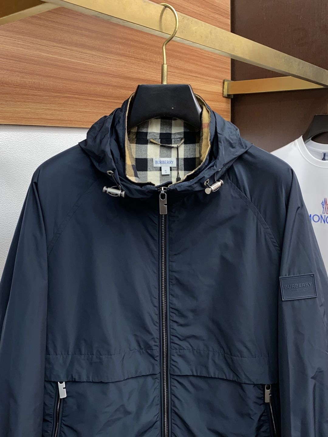 巴宝莉 2025年秋冬新款 官网 高端原厂代工出品，官方经典王牌单品！最新夹克外套 多明星穿搭示范款！！