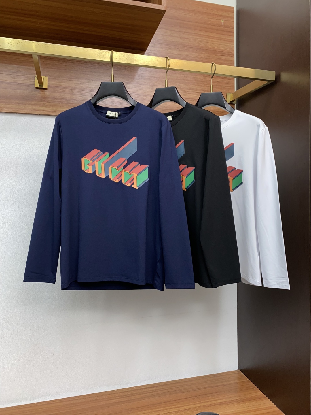 Gucci New Round Tie Long-Sleeve T-Shirt: Soft Cotton, Comfortable Fit, Classic Branding – Sizes M-3XL. - 图片 9
