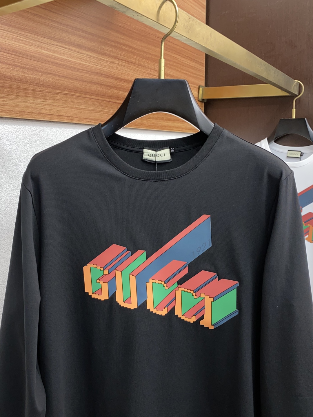 Gucci New Round Tie Long-Sleeve T-Shirt: Soft Cotton, Comfortable Fit, Classic Branding – Sizes M-3XL. - 图片 2