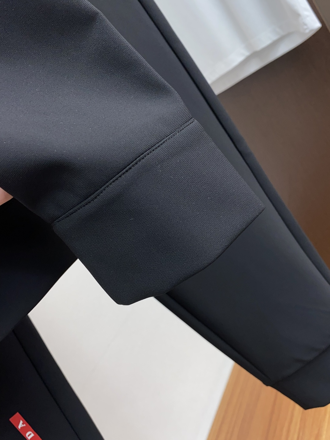 Prada 2025 Autumn Winter Fashion Set with High-Density Polyester Fibre – Review & Recommendations - 图片 4