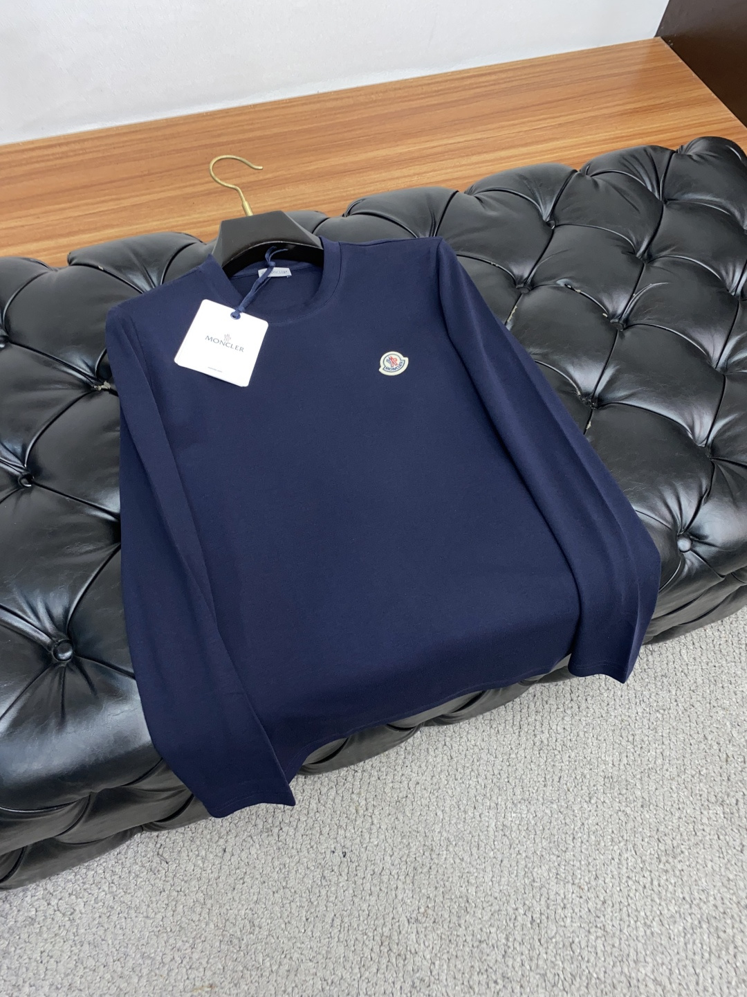  蒙口 2025秋冬专柜新款 时尚休闲打底衫长袖T恤，精选进口高密度膨体暖姜天丝德绒系列膨体蓄暖，糯感新