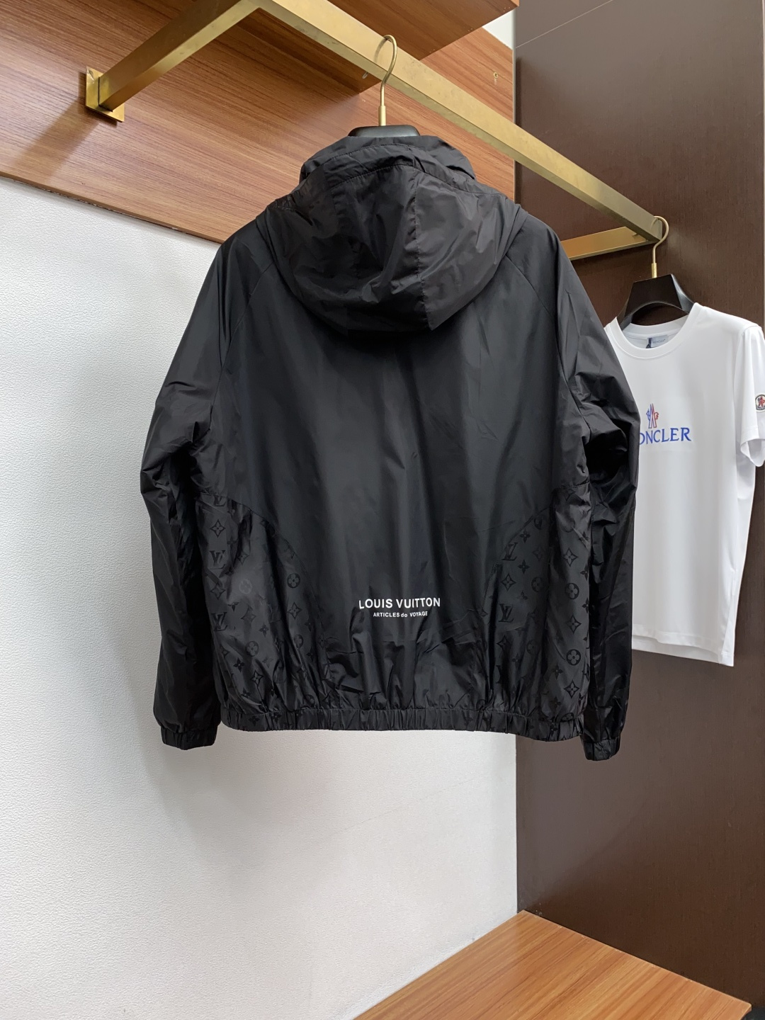 1v路易威登 2025年秋冬新款 官网 高端原厂代工出品，官方经典王牌单品！最新棉衣夹克外套 多明星穿搭