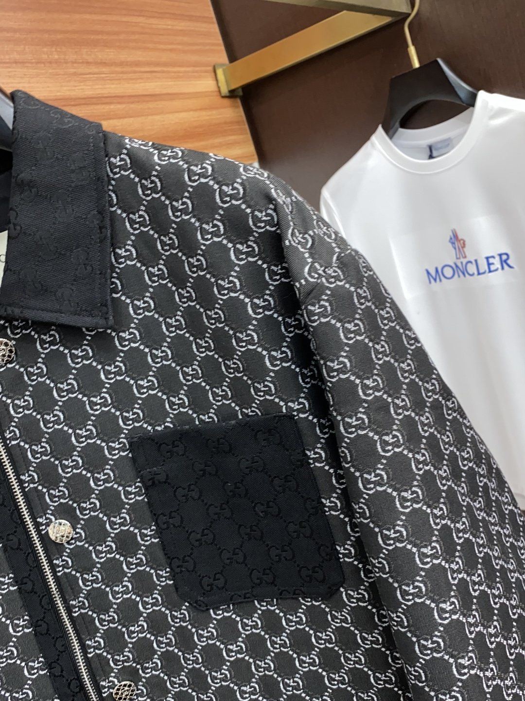 古奇 2025年秋冬新款 官网 高端原厂代工出品，官方经典王牌单品！最新棉衣夹克外套 多明星穿搭示范款！