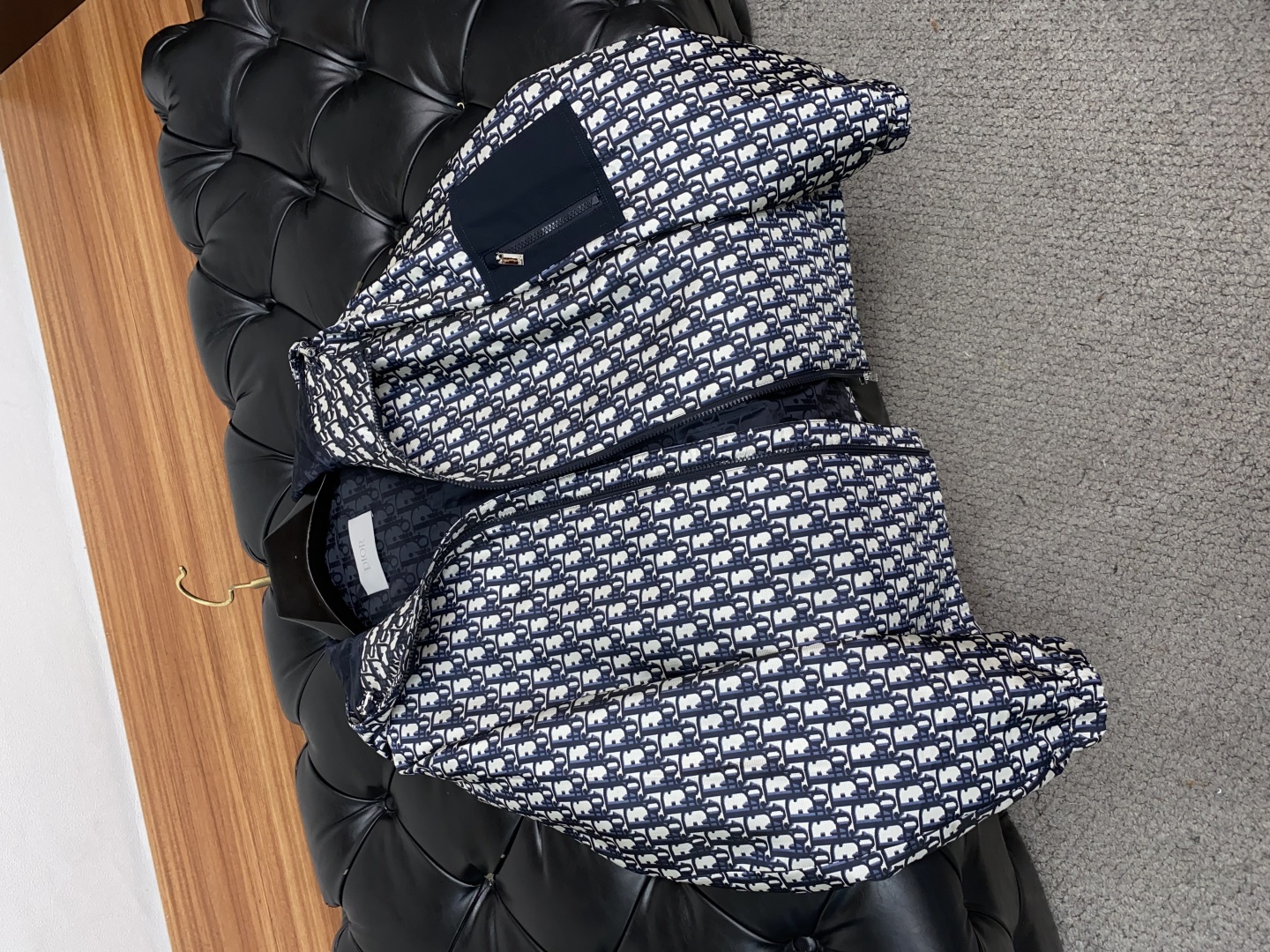 New P1034 DIO 2025 Fall/Winter Collection: 1:1 Replica Hardware Accessories in M-XXXL Sizes - 图片 6