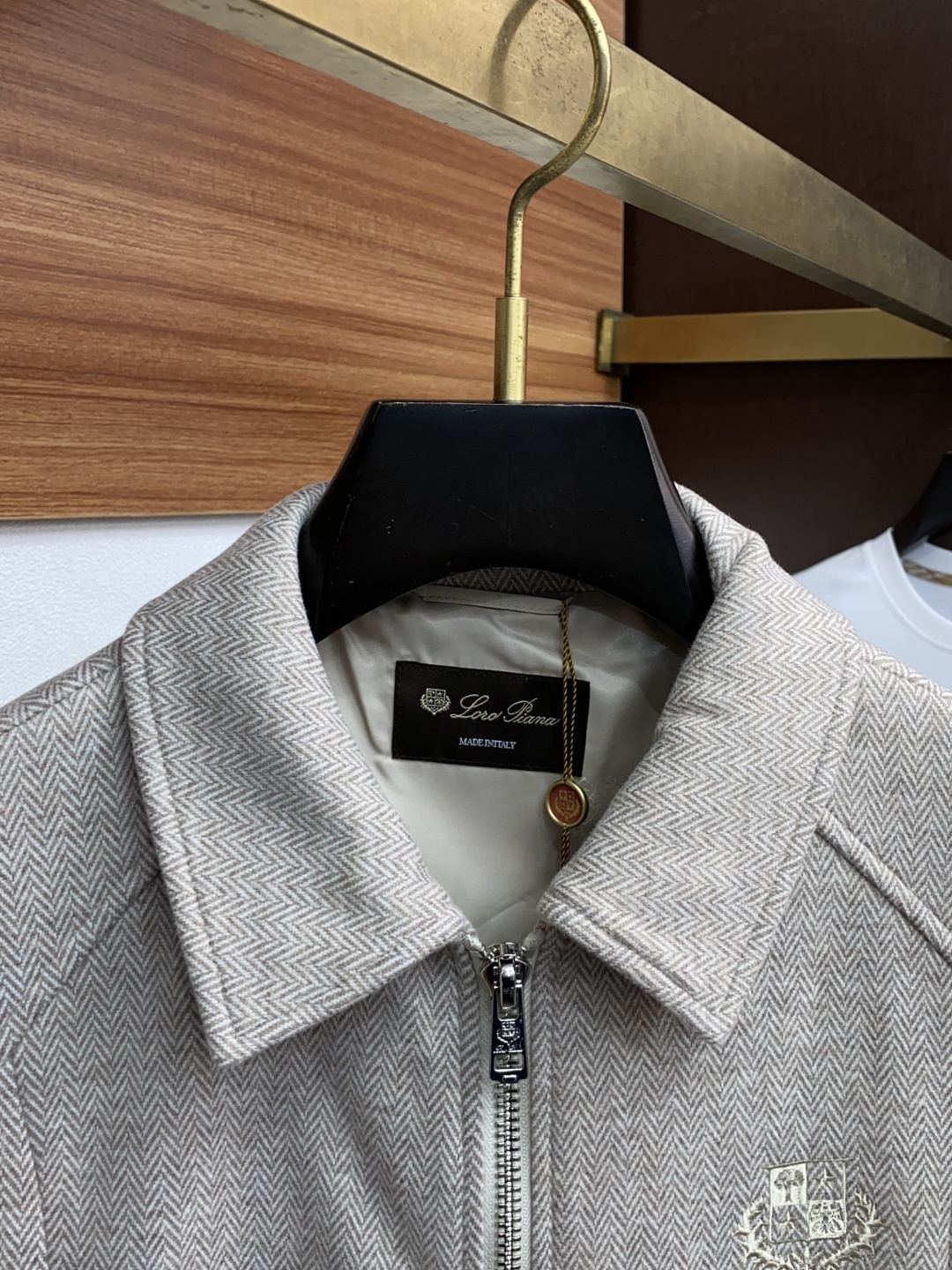 “2025 Men’s Cotton Jacket Collection: Modern, Functional, Stylish, and Environmentally Friendly Designs for the City” - 图片 3